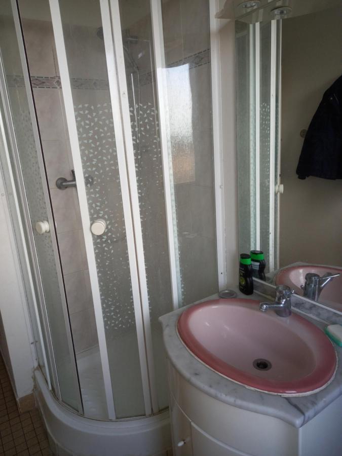 Spacieux Appartement 4 Pieces ボーヴェ エクステリア 写真