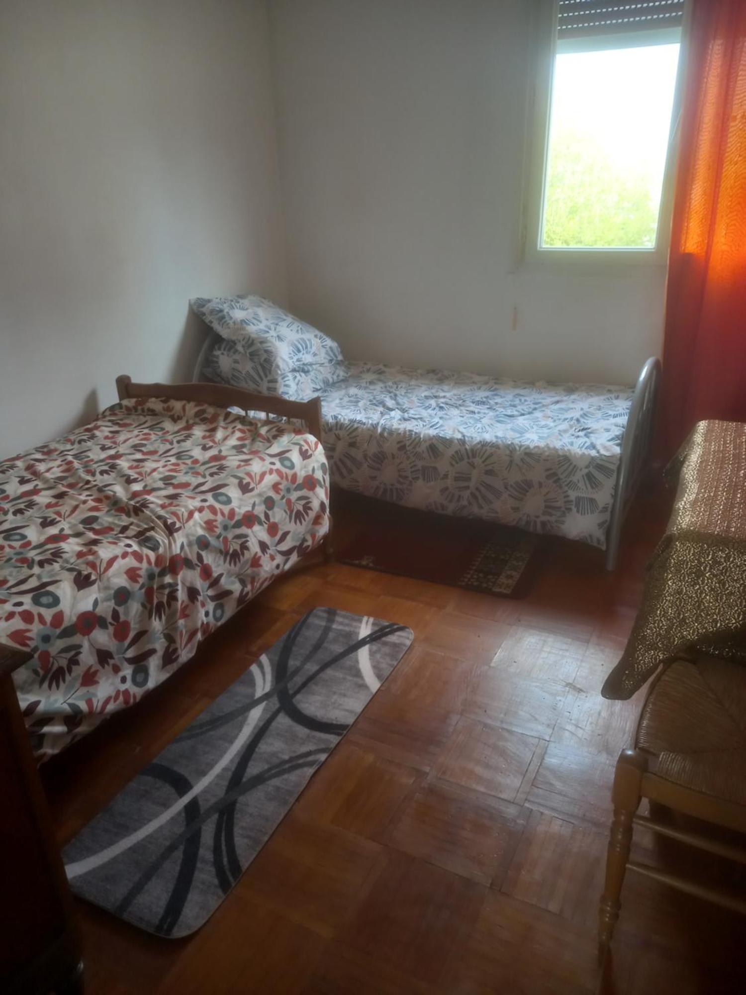 Spacieux Appartement 4 Pieces ボーヴェ エクステリア 写真
